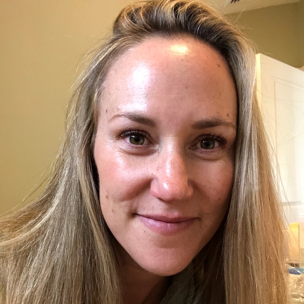 Meet your Posher, Lauren